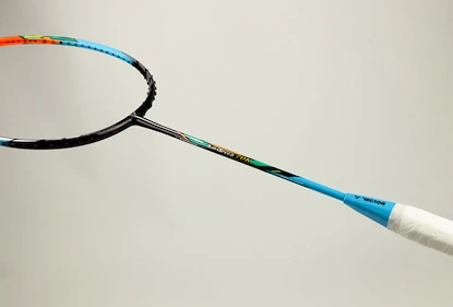 Badmintonová raketa Victor Auraspeed 70K