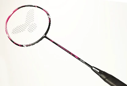 Badmintonová raketa Victor  Ultramate 8