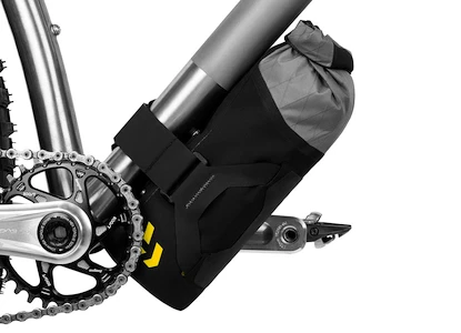 Brašna na rám Apidura  Backcountry downtube pack 1,8l