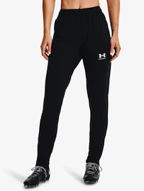 Dámské kalhoty Under Armour Challenger Training Pant-BLK