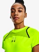 Dámské tričko Under Armour  Run Anywhere Crop SS-GRN