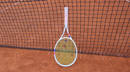 RECENZE: Tenisové rakety Tecnifibre T-Fight 2025 – konec těžkopádnosti ve prospěch hobíků