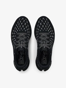 Pánská běžecká obuv Under Armour  FLOW Velociti Wind 2-BLK  EUR 44