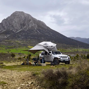 Přístavek střešního stanu Thule Approach Awning S/M