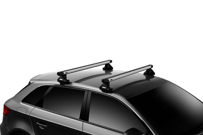 Střešní nosič Thule s teleskopickou tyčí Opel Astra 5-dr Hatchback s holou střechou 16-22